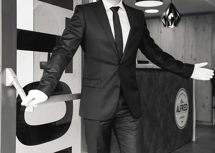 Alfred Otel